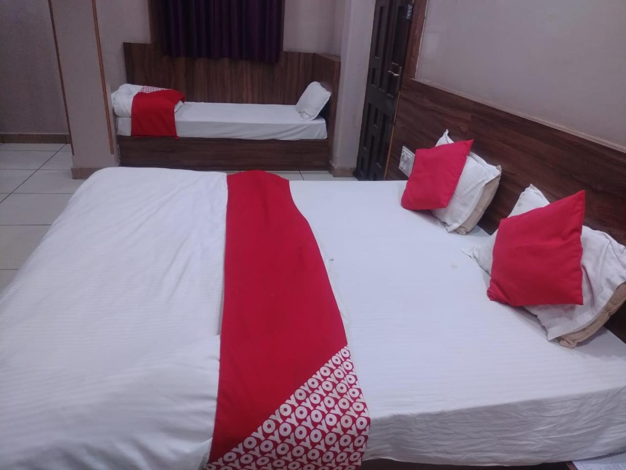 Hotel Grand Stay Bhopal Exterior photo